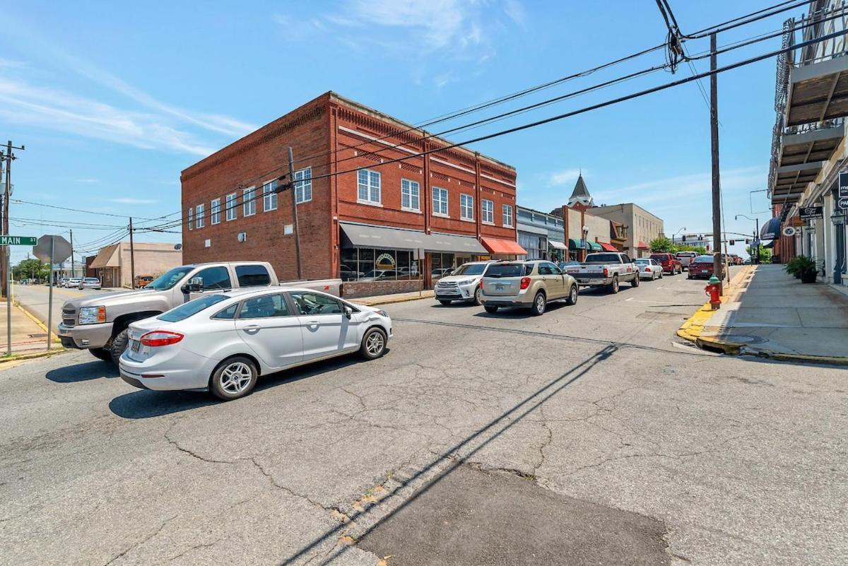 The Post Loft- In The Heart Of Downtown Statesboro Apartment Exterior photo